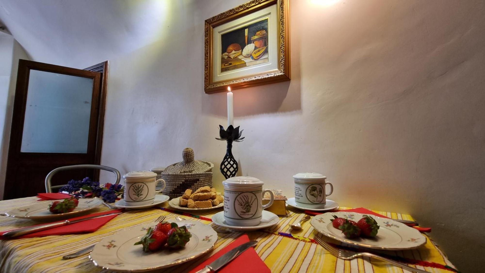 Il Bibiribi Al Castello Apartment Pieve di Teco Екстериор снимка